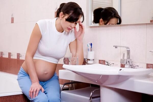 Поздние токсикозы могут доставить беременным много неприятностей